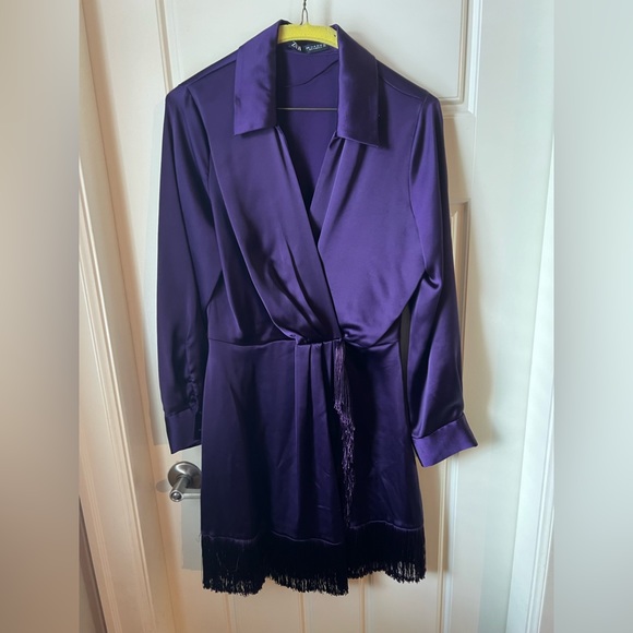 SOLD // Zara // Sz M - Picture 2 of 4